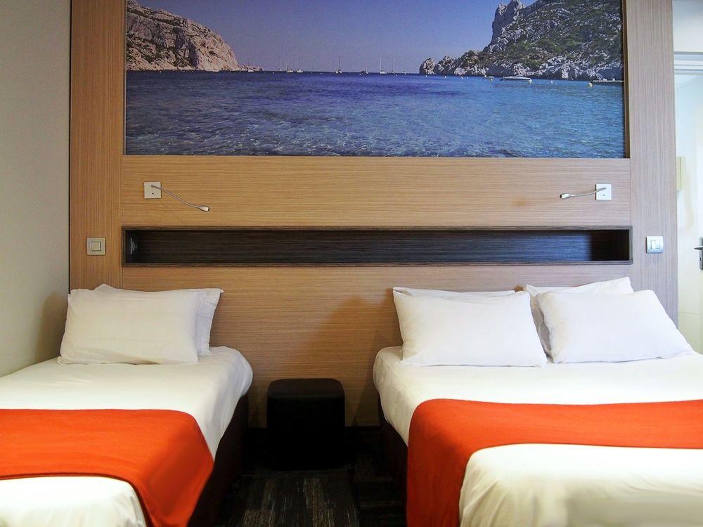ויטרולה Greet Hotel Marseille Provence Aeroport מראה חיצוני תמונה