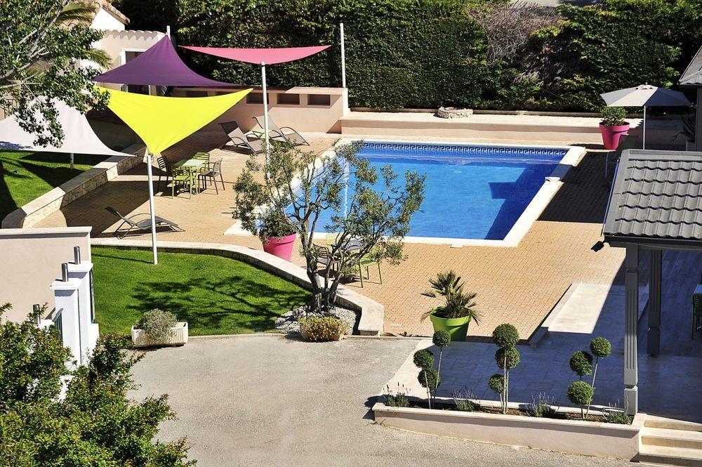 ויטרולה Greet Hotel Marseille Provence Aeroport מראה חיצוני תמונה