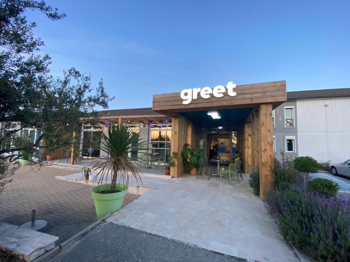 ויטרולה Greet Hotel Marseille Provence Aeroport מראה חיצוני תמונה