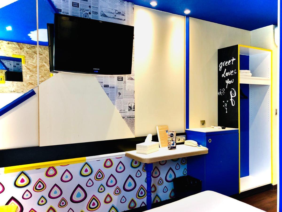 ויטרולה Greet Hotel Marseille Provence Aeroport מראה חיצוני תמונה