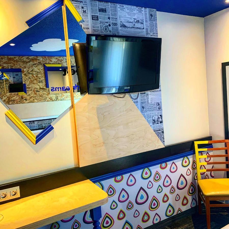 ויטרולה Greet Hotel Marseille Provence Aeroport מראה חיצוני תמונה